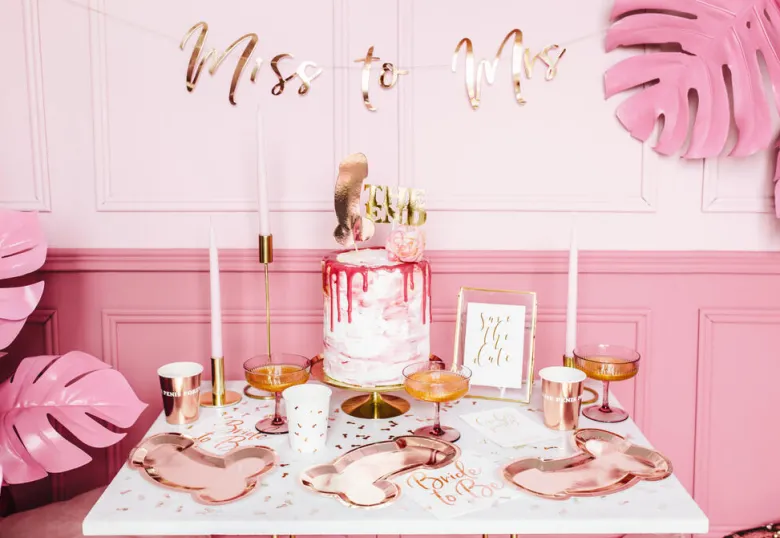 Bokstavbanner - "Miss to Mrs" - Rosegull